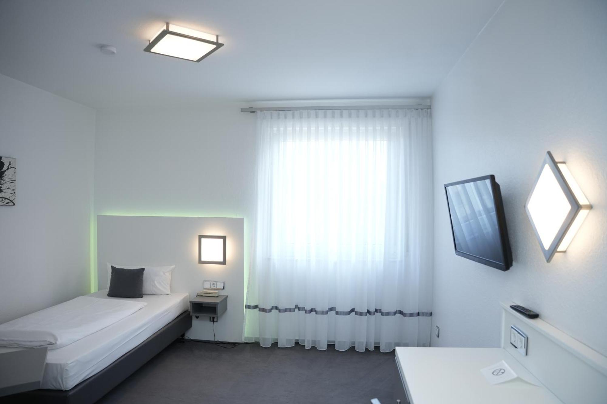 Weber Hotel MHG Zewnętrze zdjęcie