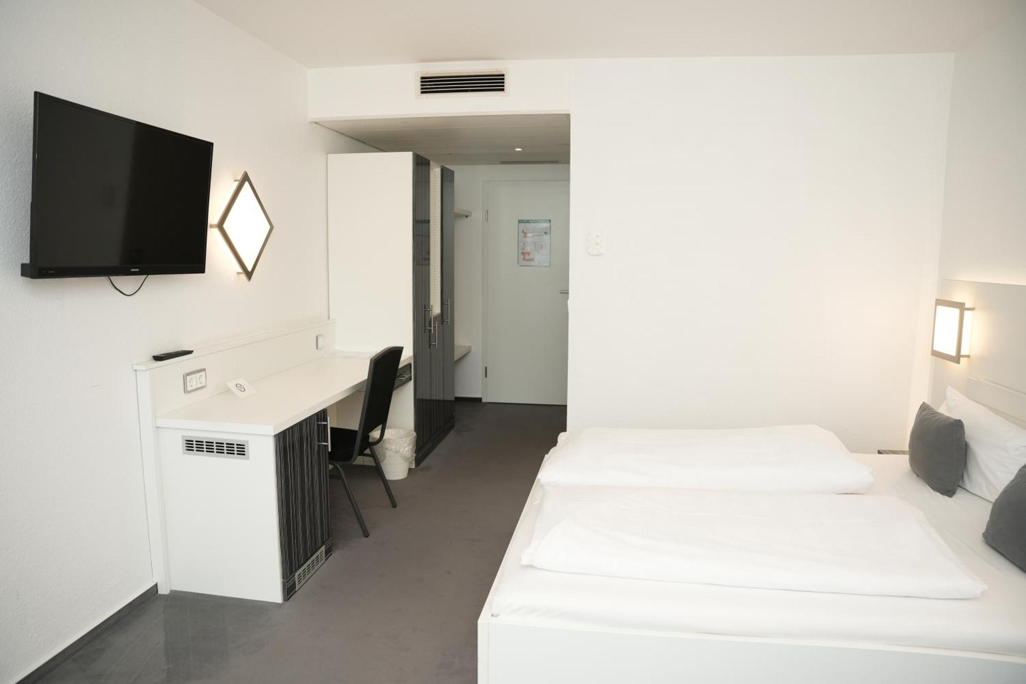Weber Hotel MHG Zewnętrze zdjęcie