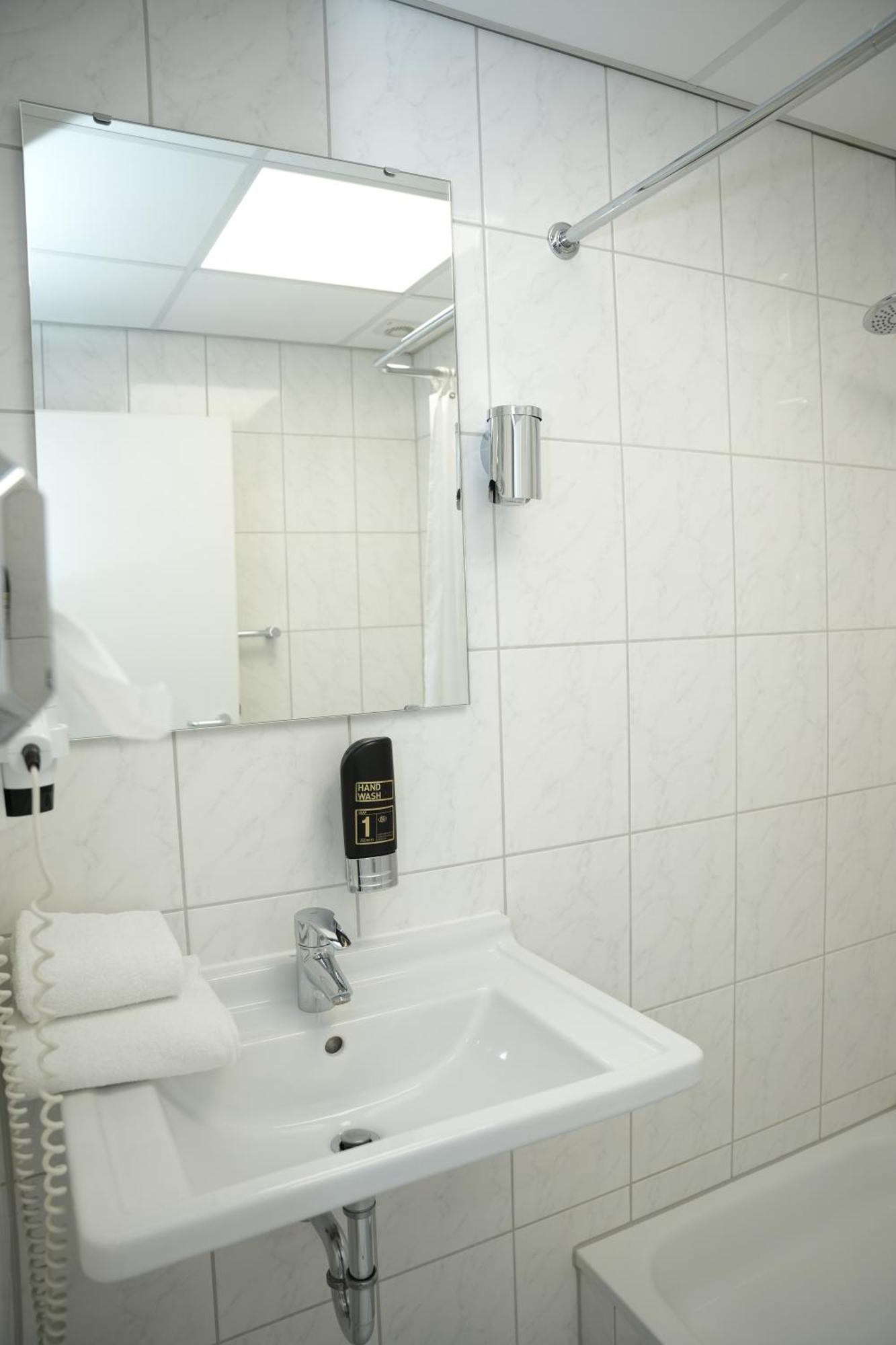 Weber Hotel MHG Zewnętrze zdjęcie