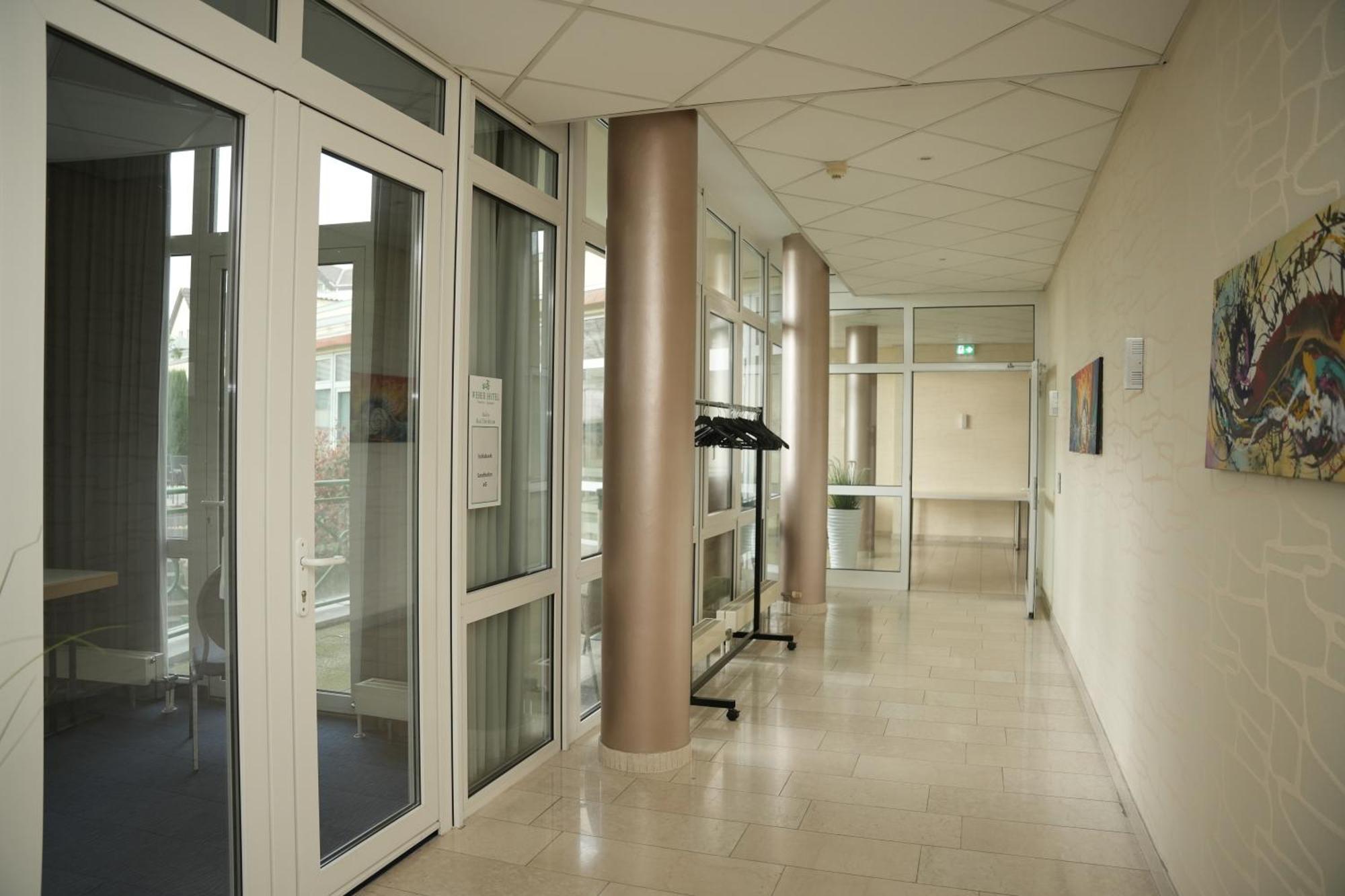 Weber Hotel MHG Zewnętrze zdjęcie