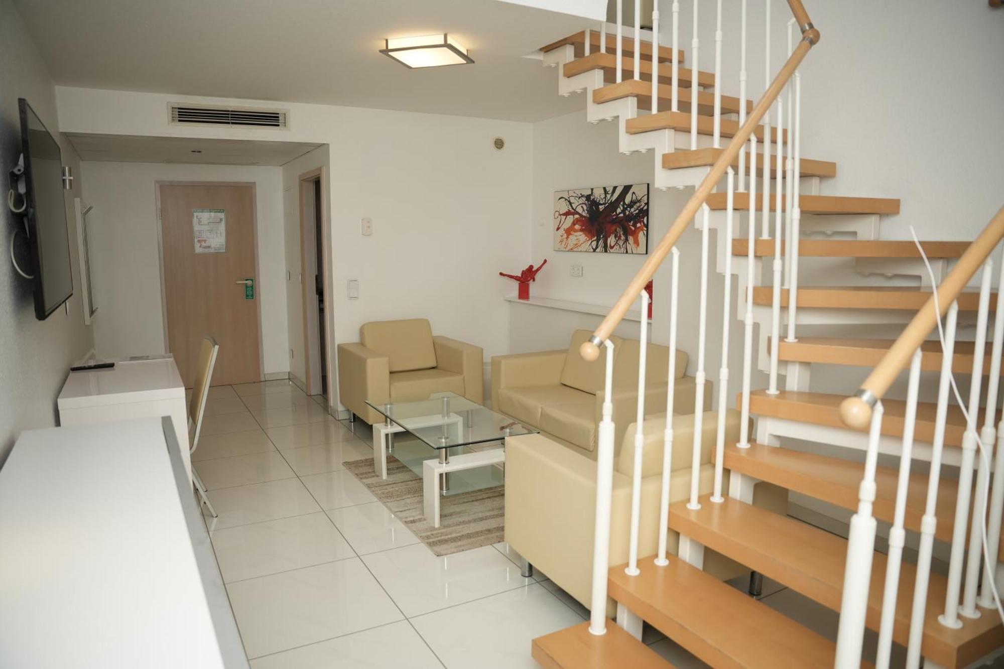 Weber Hotel MHG Zewnętrze zdjęcie