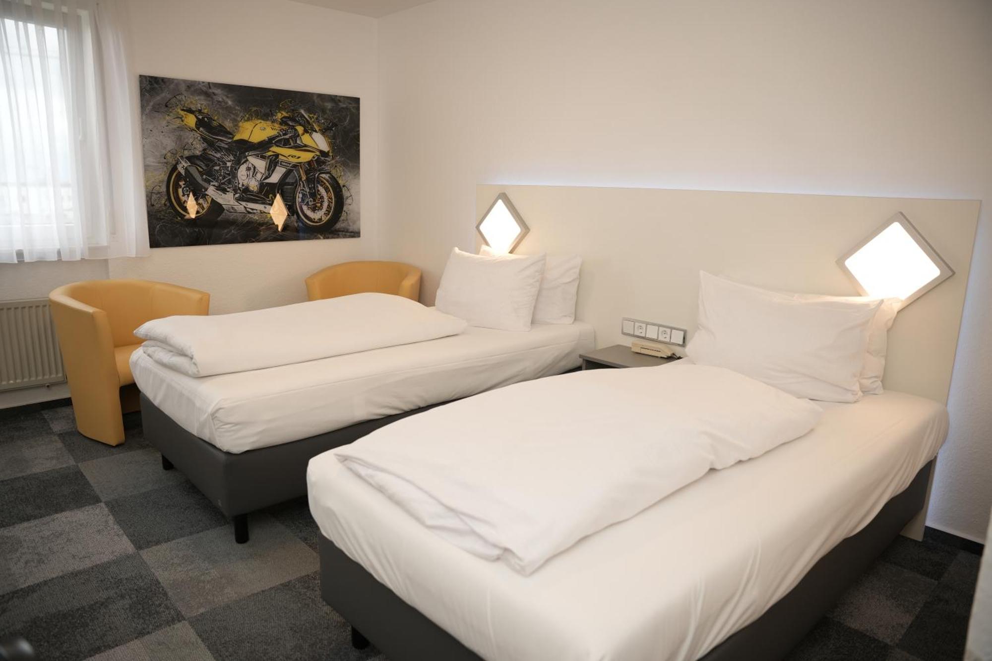 Weber Hotel MHG Zewnętrze zdjęcie