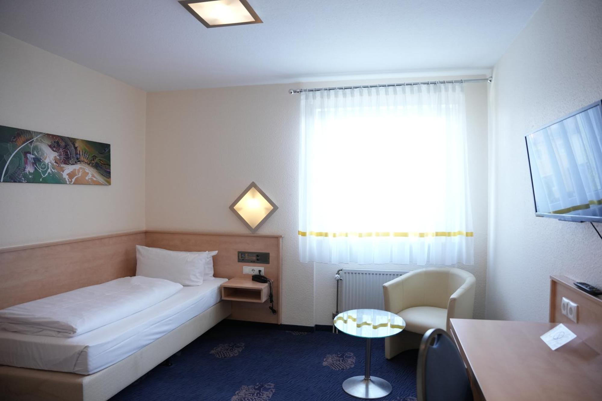 Weber Hotel MHG Zewnętrze zdjęcie